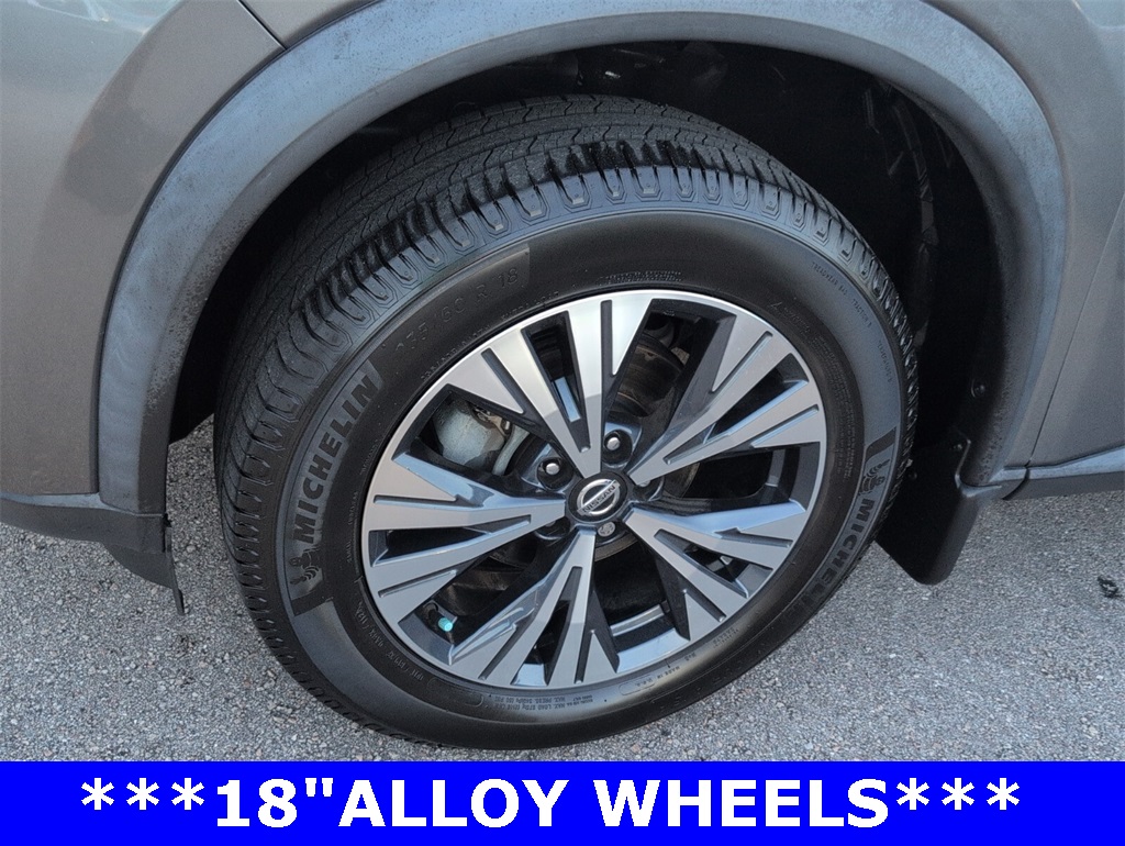 2021 Nissan Rogue SV photo 5