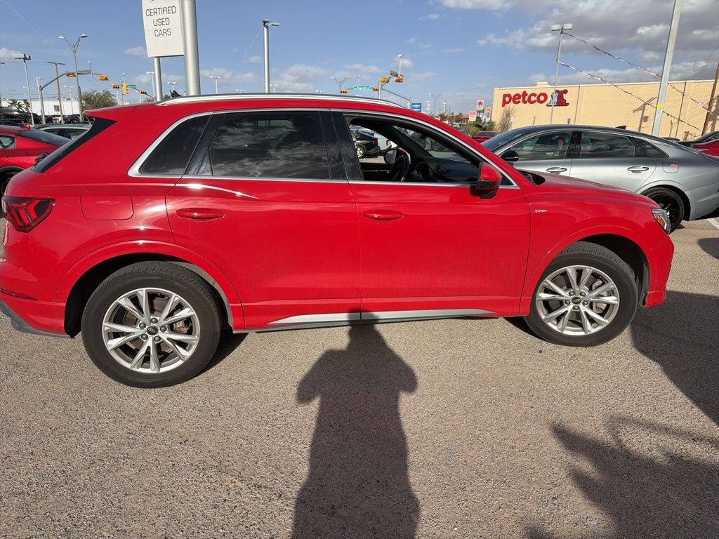 2024 Audi Q3 Premium S line photo 3