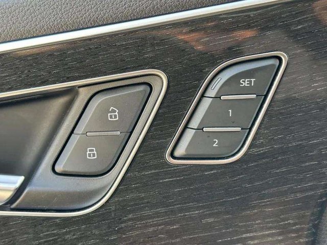2023 Audi Q7 45 Premium photo 14