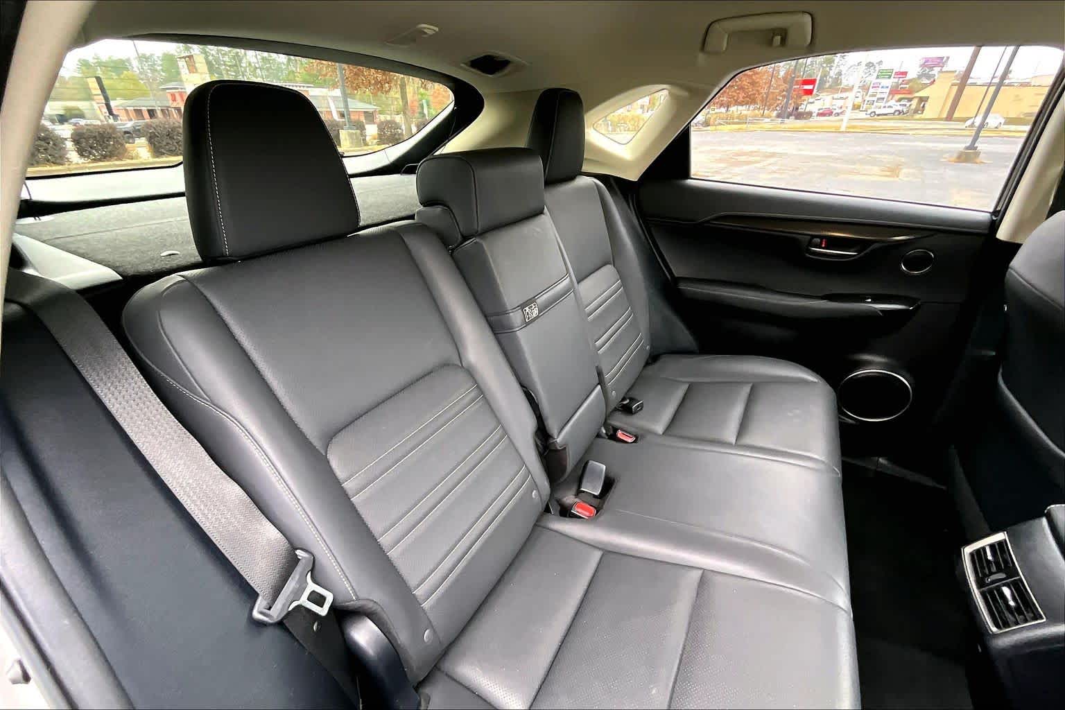 2020 Lexus NX Hybrid 300h - Photo 20