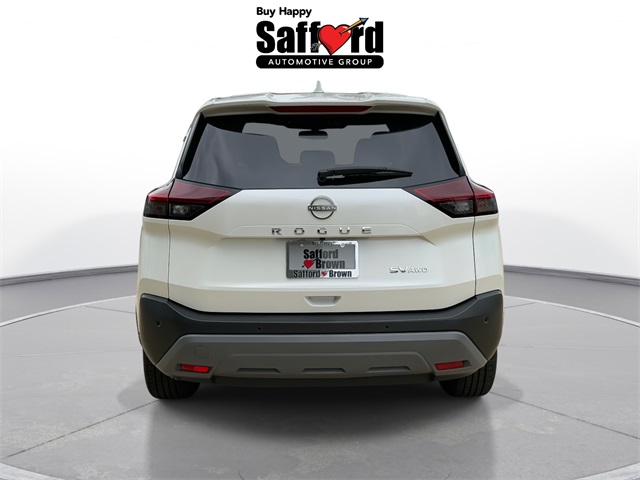 2023 Nissan Rogue SV photo 5