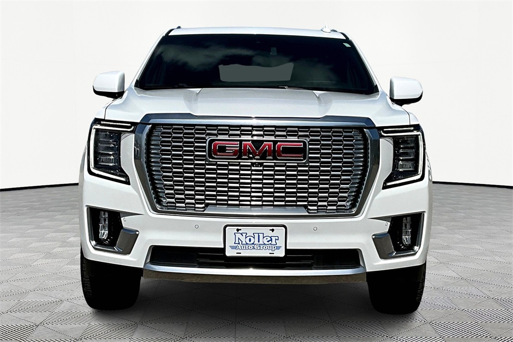 2023 Gmc Yukon XL Denali photo 3