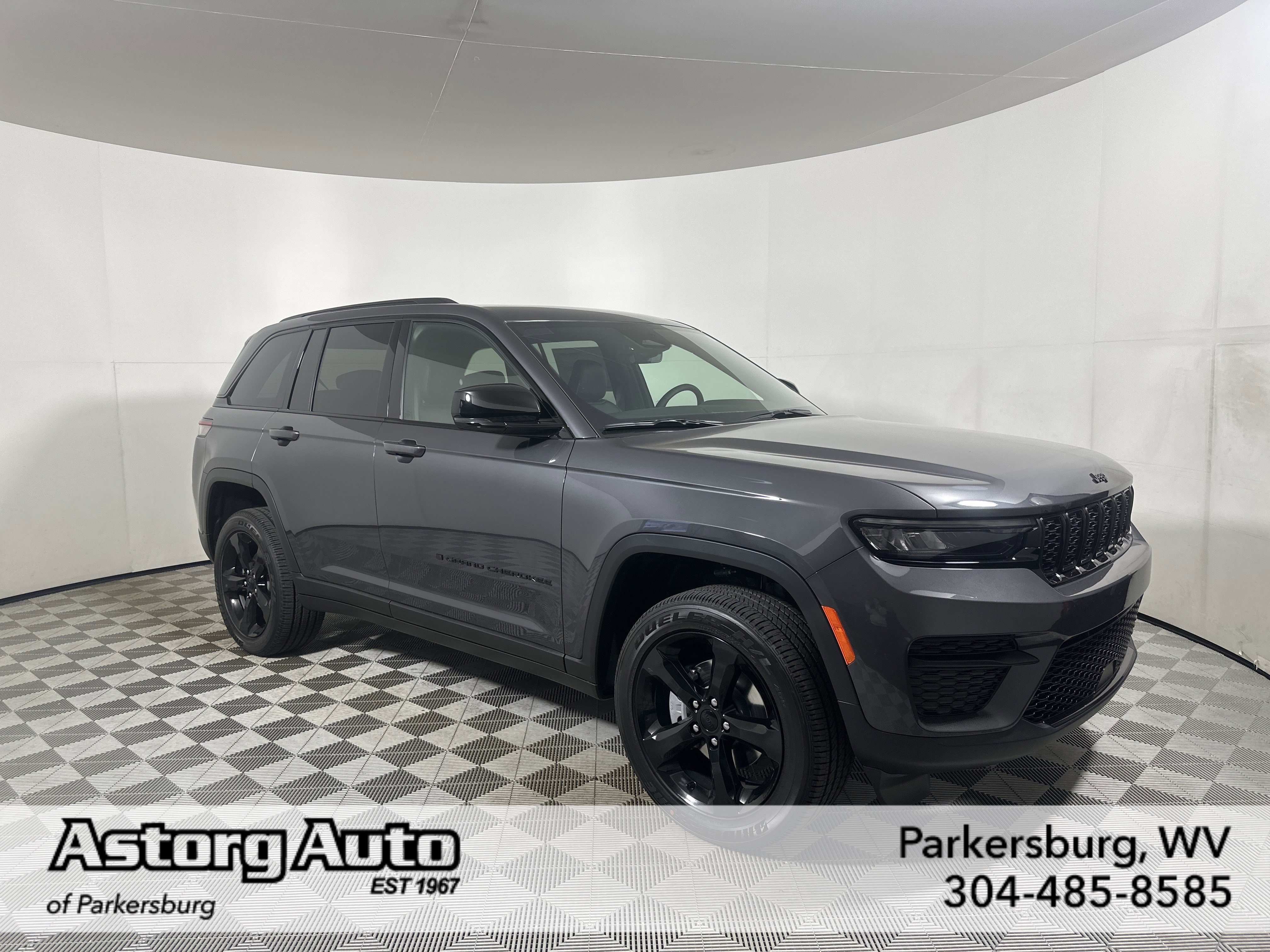 2025 Jeep Grand Cherokee Altitude's photo