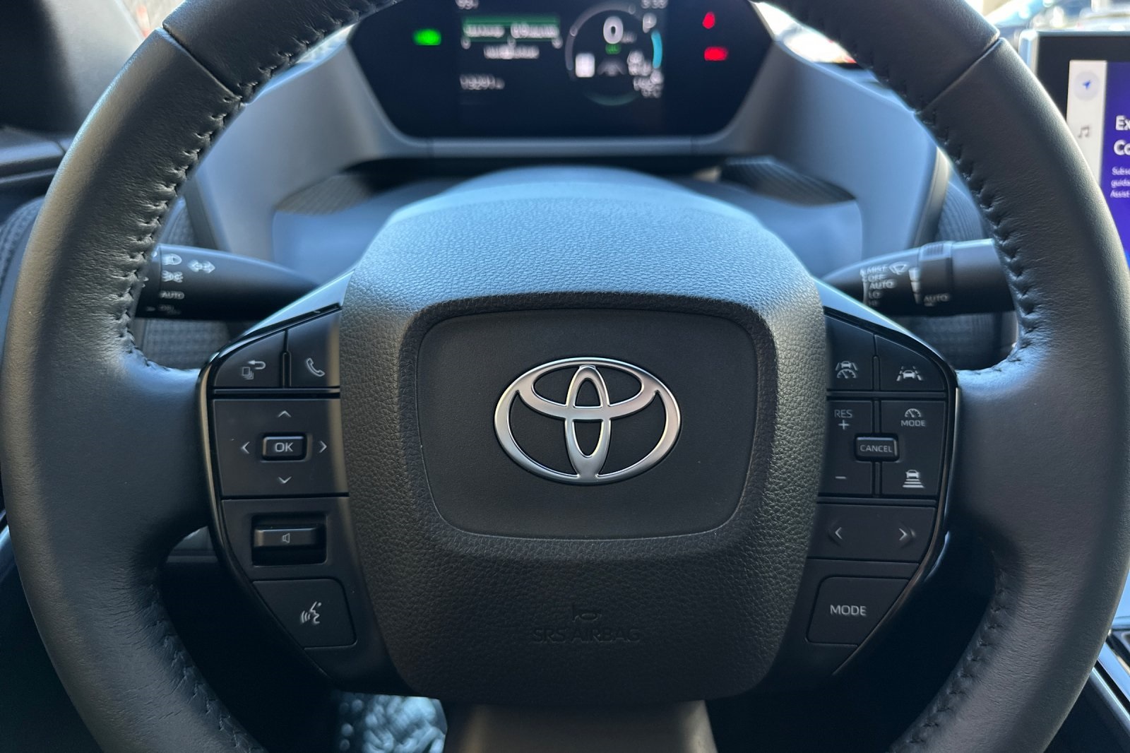 2024 Toyota bZ4X XLE photo 22