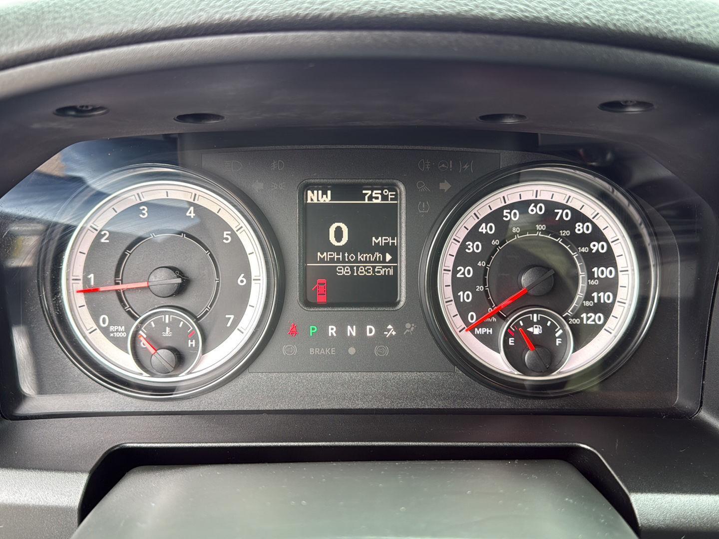 2021 Ram 1500 Classic SLT photo 18