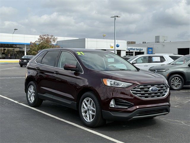 2021 Ford Edge SEL photo 3