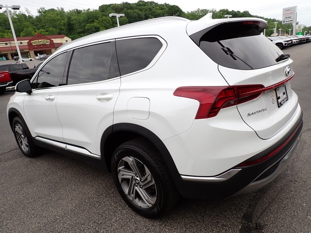 2022 Hyundai Santa Fe SEL photo 3