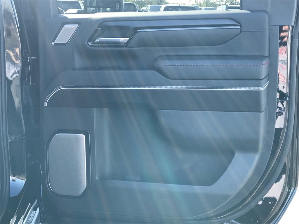 2026 Gmc Sierra 2500 HD AT4X photo 33