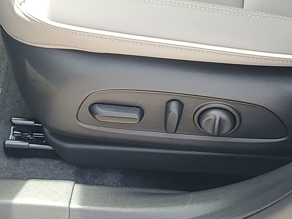 2025 Buick Envista Avenir photo 28