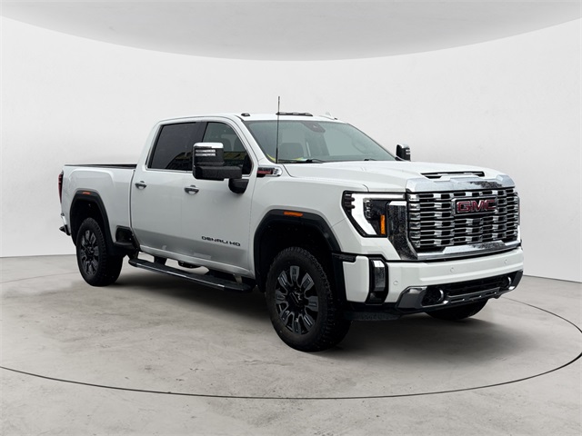 2024 GMC Sierra 3500HD Denali's photo