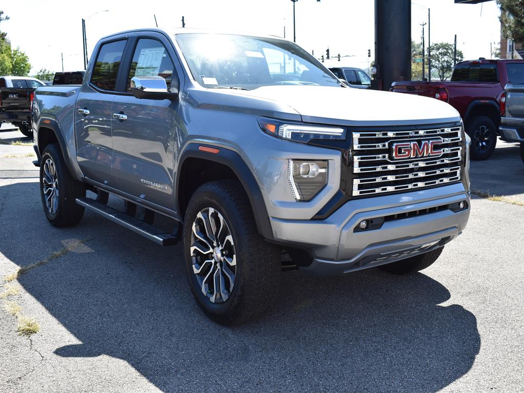 2026 Gmc Canyon Denali photo 3