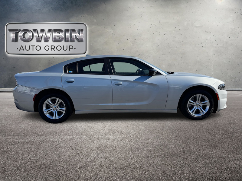 2023 Dodge Charger SXT photo 3