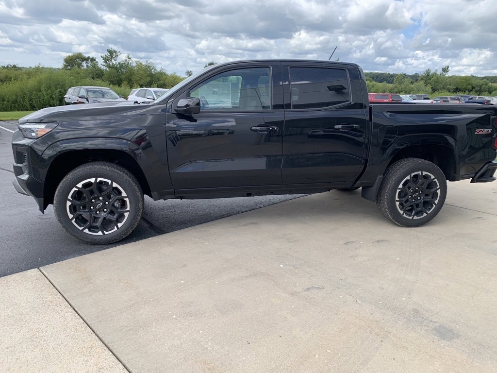2026 Chevrolet Colorado Z71 photo 4
