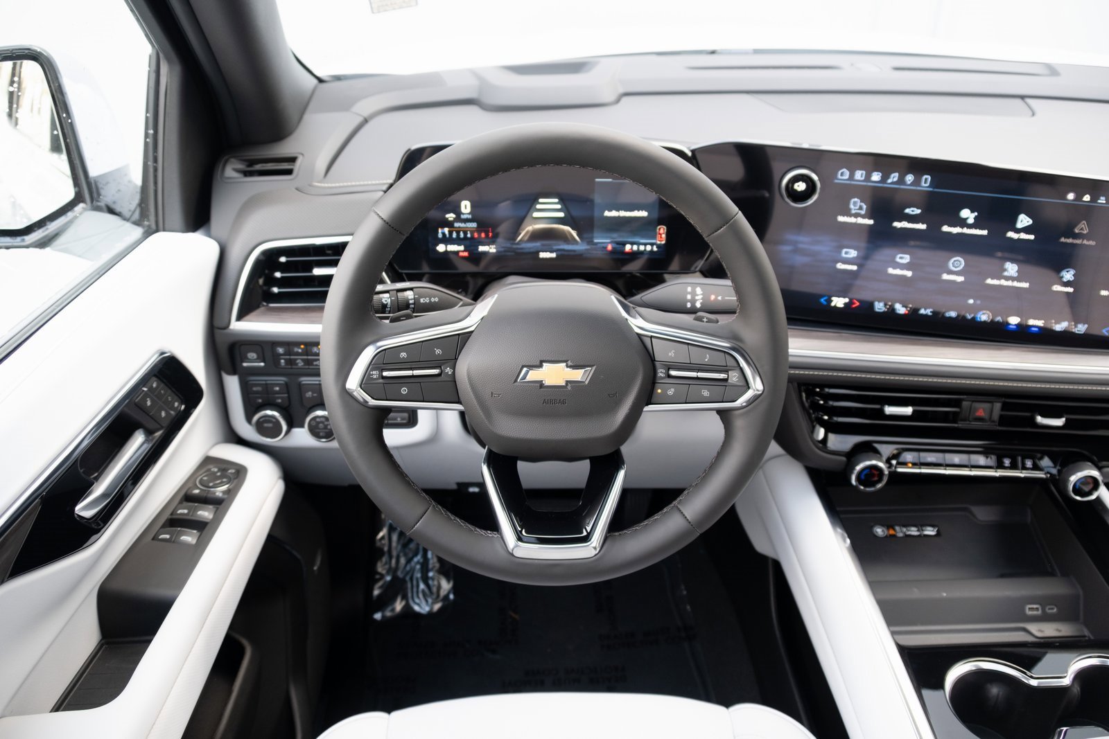 2026 Chevrolet Tahoe Premier photo 2