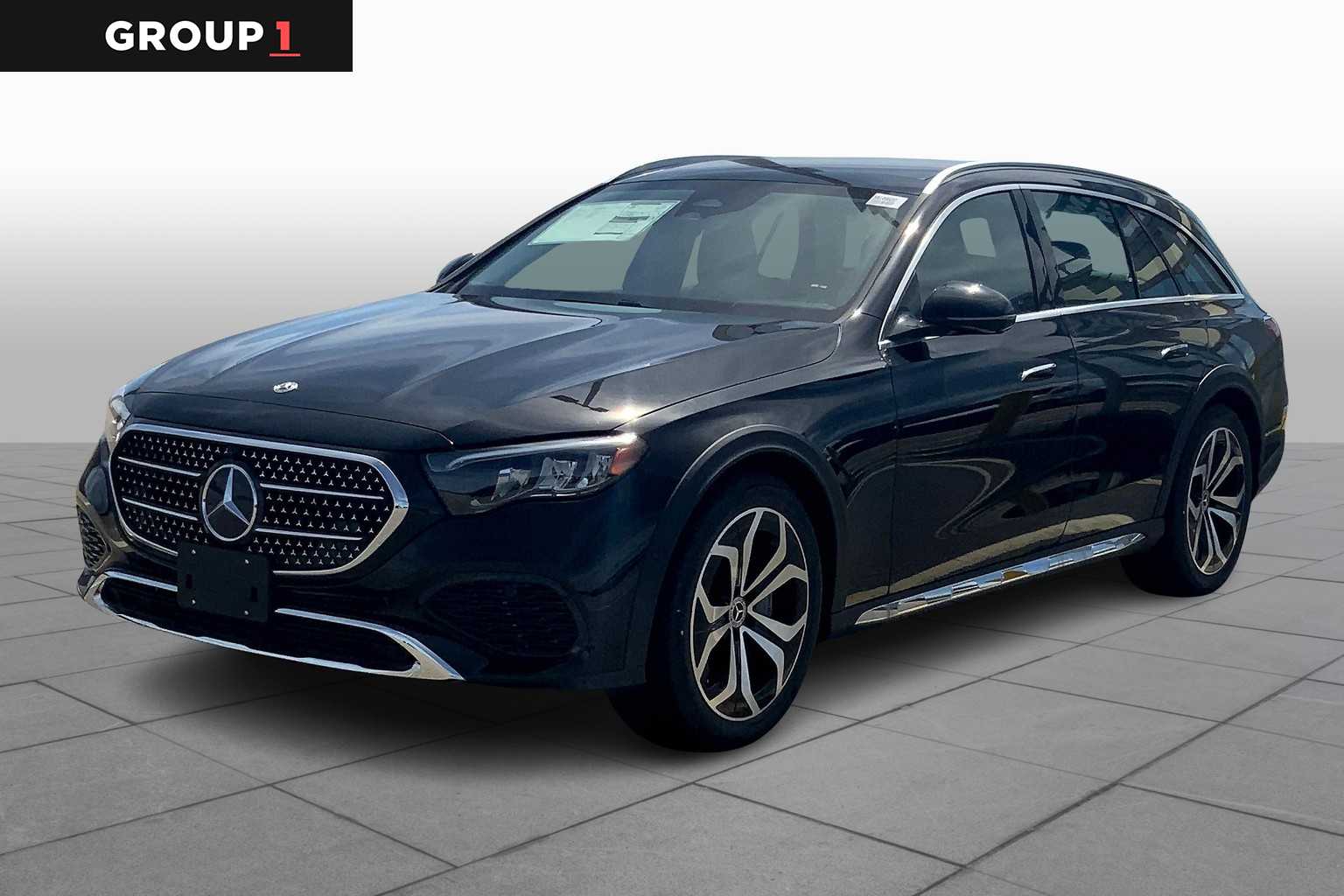 2025 Mercedes-Benz E-Class E450 All-Terrain's photo