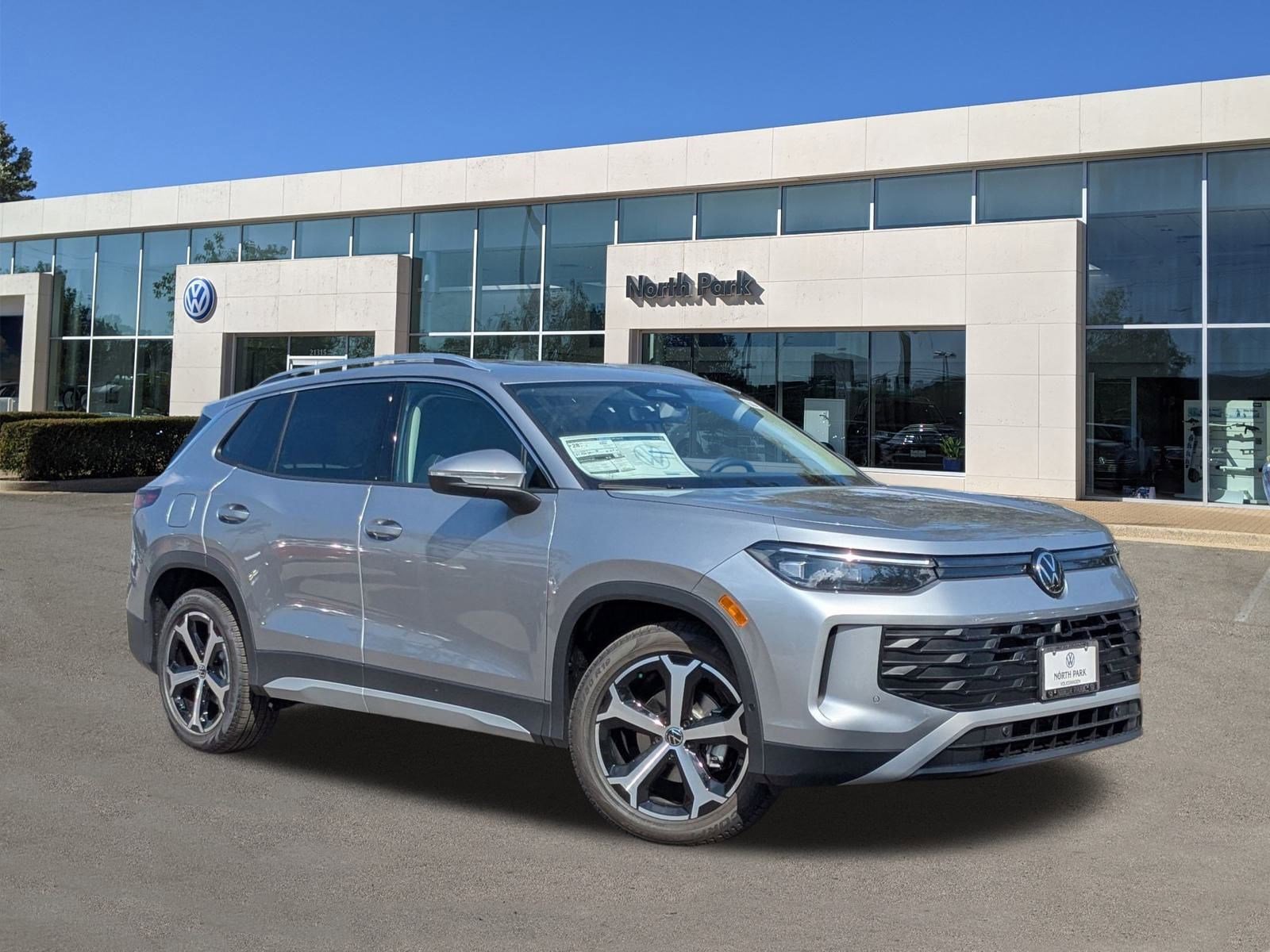 2026 Volkswagen Tiguan SE's photo