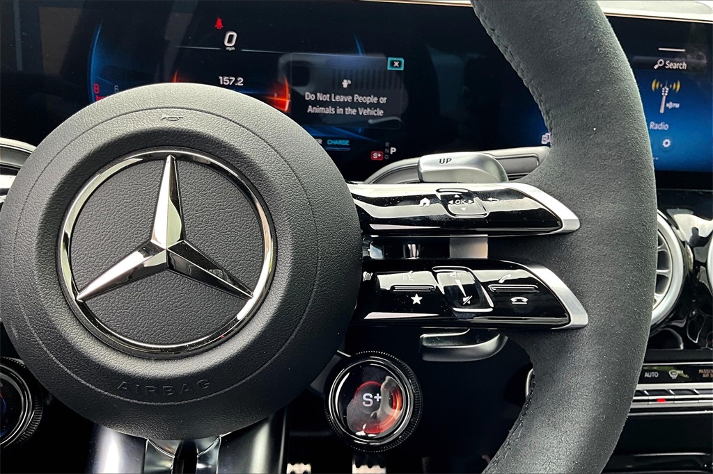 2024 Mercedes Benz GLA 35 AMG 4MATIC photo 21
