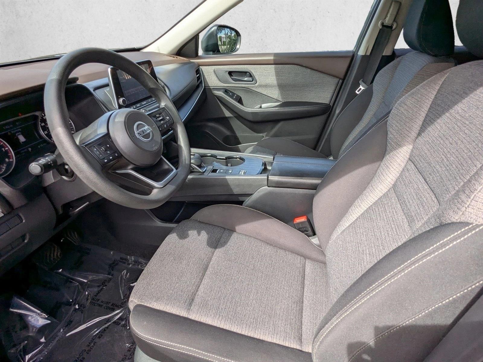 2021 Nissan Rogue S photo 14