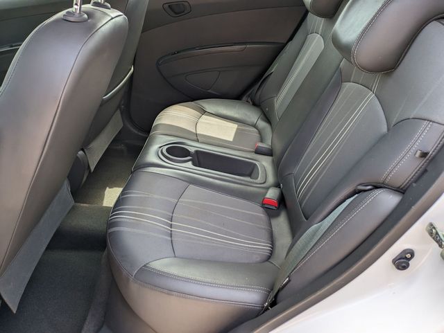 2014 Chevrolet Spark LS photo 18