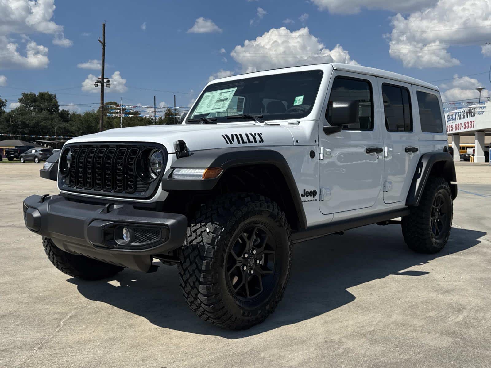 2025 Jeep Wrangler Willys photo 3