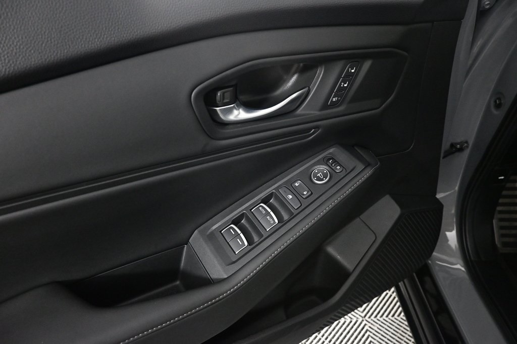 2024 Honda Accord Hybrid Sport-L photo 5