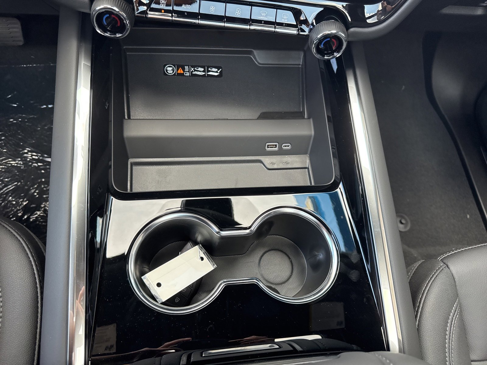 2026 Chevrolet Tahoe Z71 photo 25