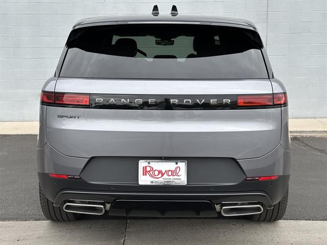 2025 Land Rover Range Rover Sport P360 SE photo 4