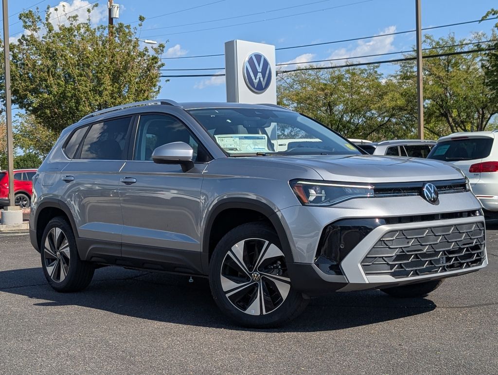 2025 Volkswagen Taos