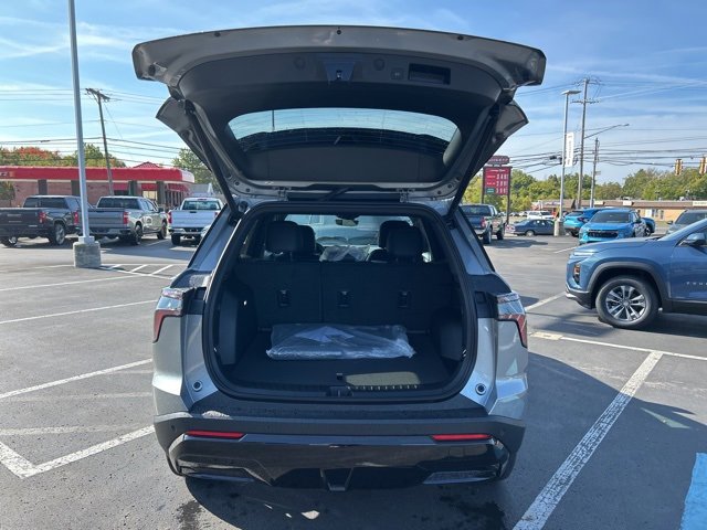 2026 Chevrolet Equinox RS photo 4