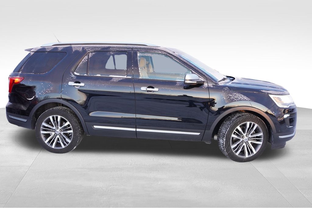 Used 2018 Ford Explorer Platinum with VIN 1FM5K8HT0JGC71772 for sale in Lakeville, MN
