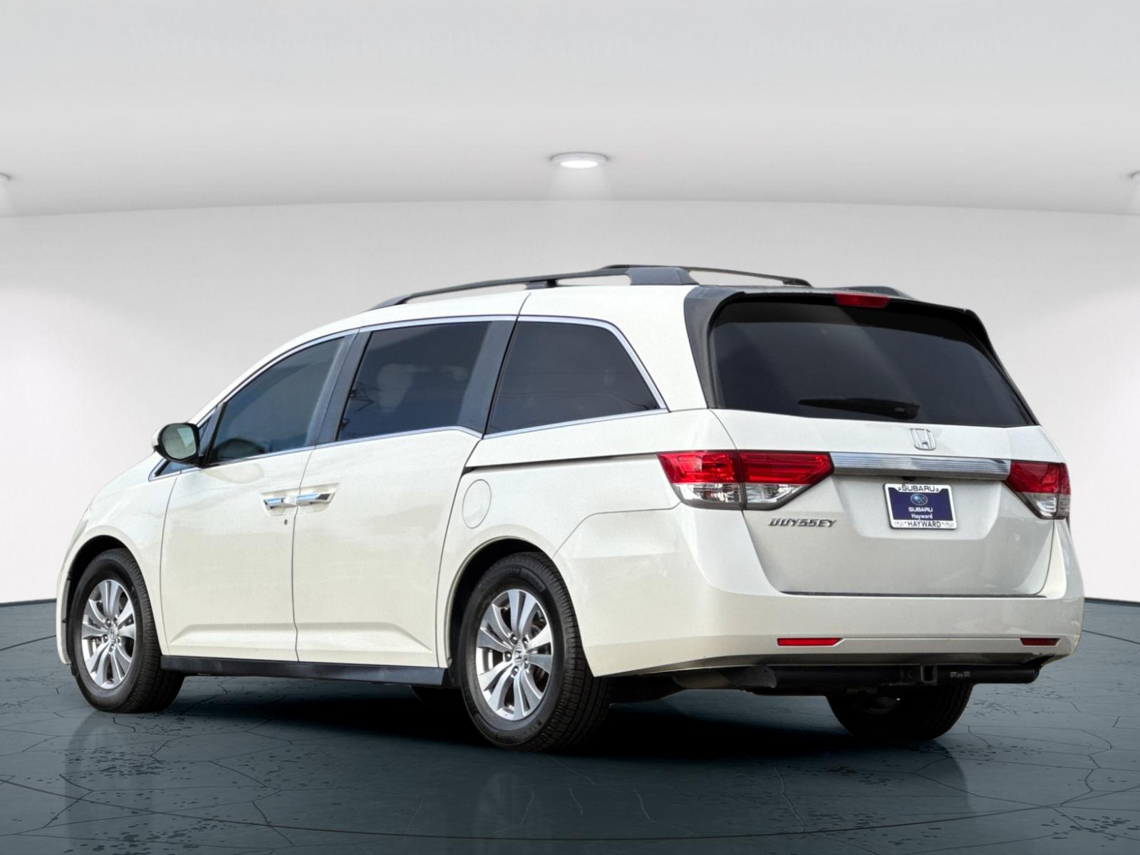 2016 Honda Odyssey EX photo 4