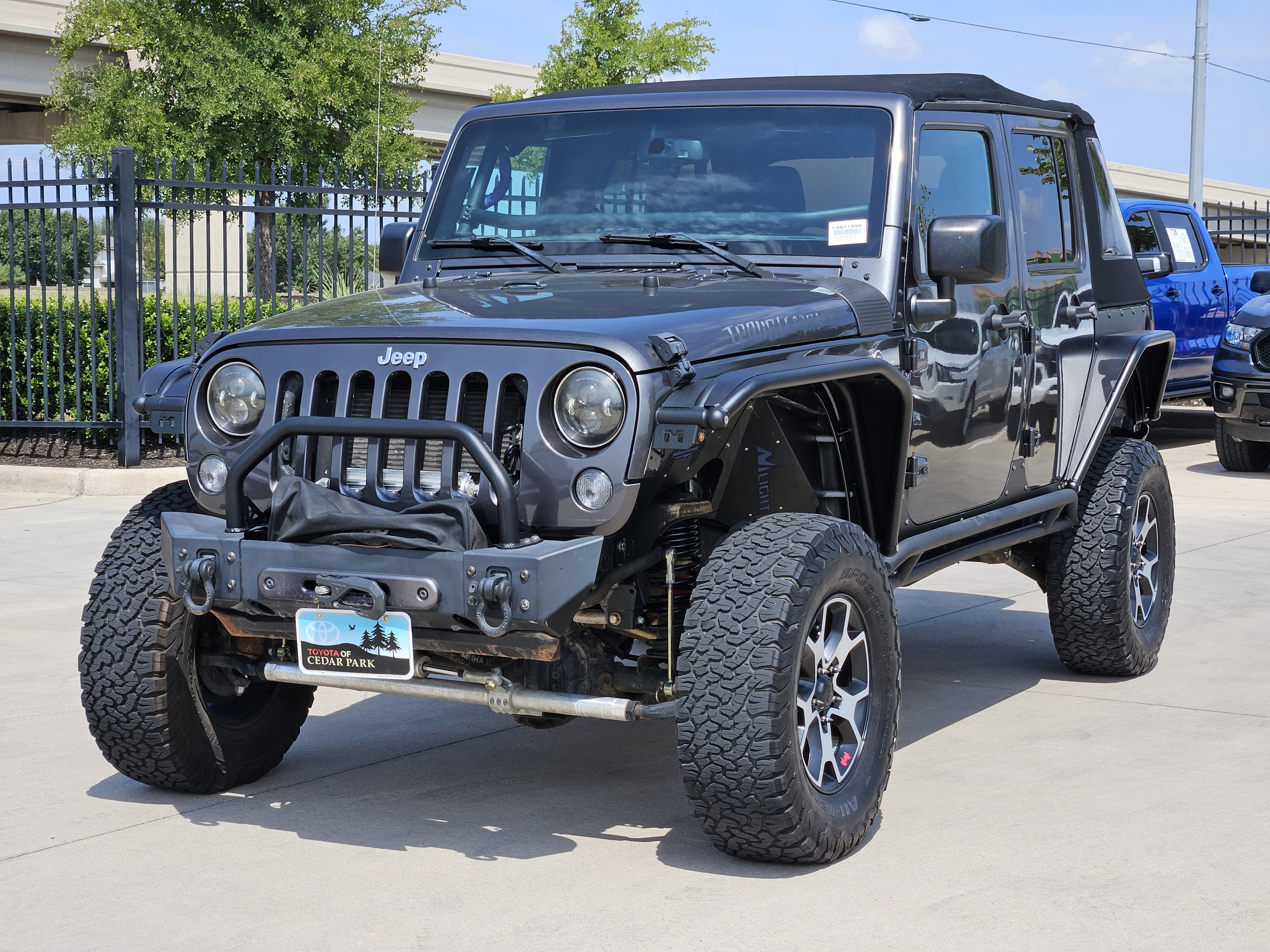 Used 2017 Jeep Wrangler Unlimited Sport S with VIN 1C4BJWDG8HL581189 for sale in Leander, TX
