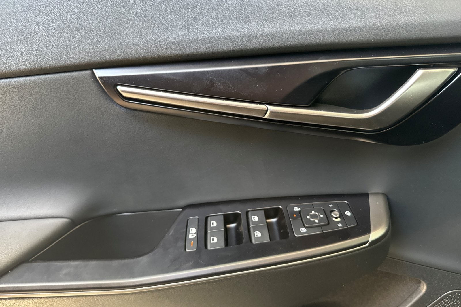 2025 Kia EV6 Light Wind photo 6