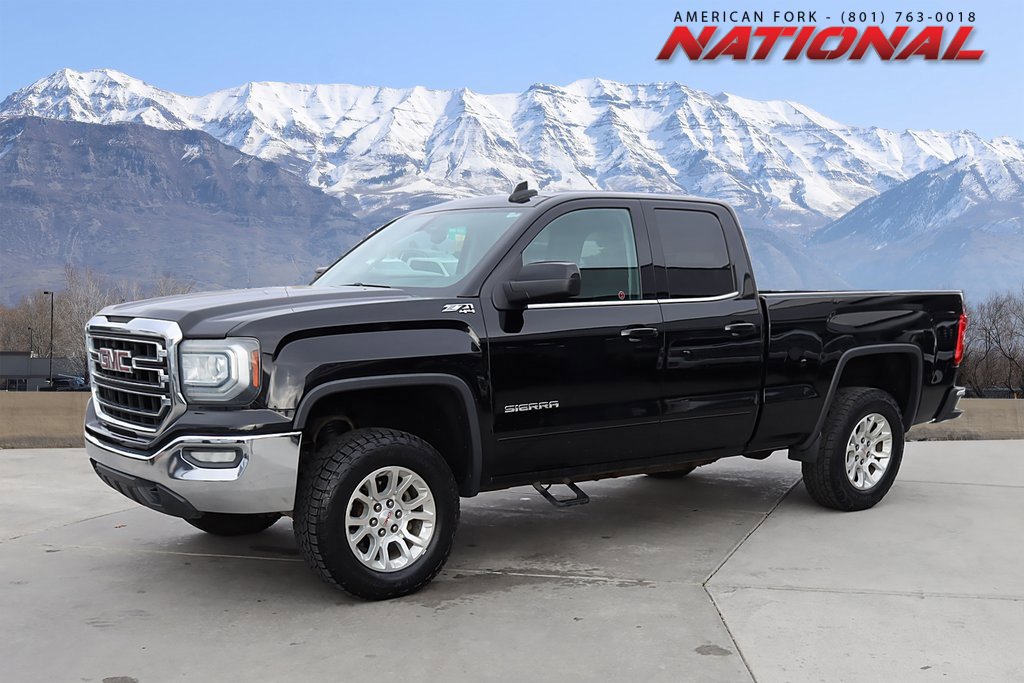 2016 GMC Sierra 1500 SLE's photo