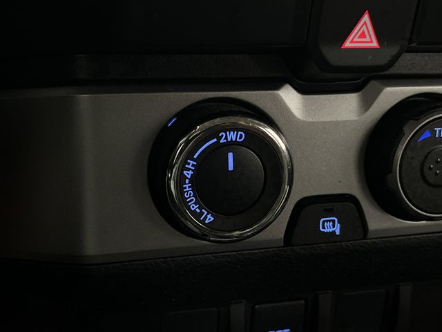 2022 Toyota Tacoma SR photo 18