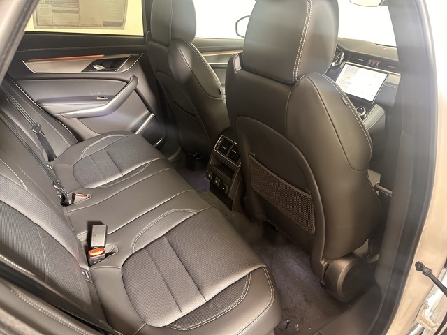 2026 Jaguar F-PACE P250 R-Dynamic S photo 23