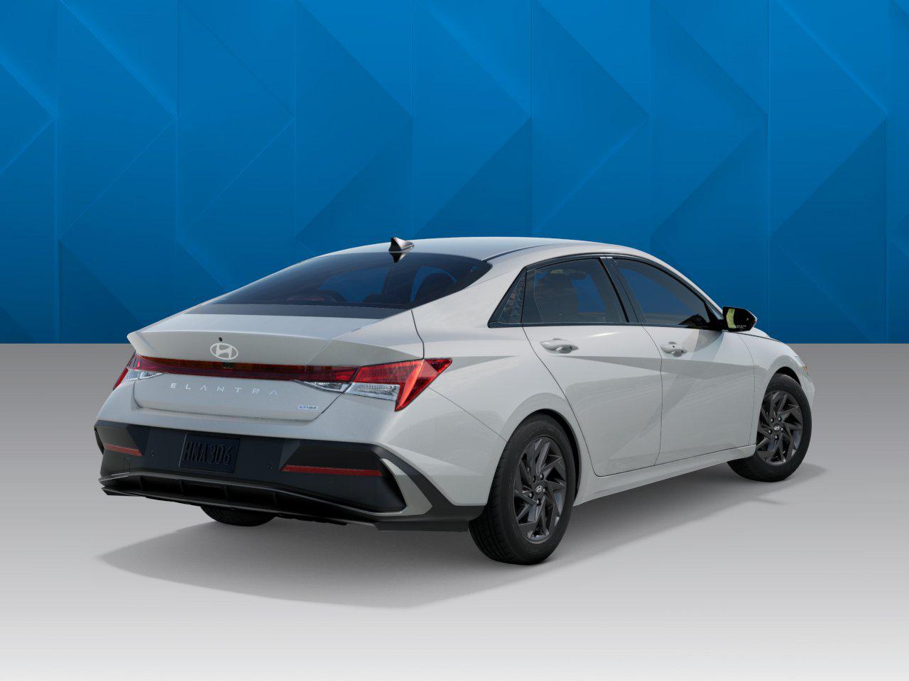 2026 Hyundai Elantra Blue SEL Sport photo 3