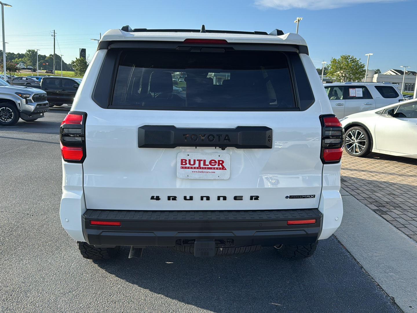 2025 Toyota 4Runner TRD Off-Road photo 4