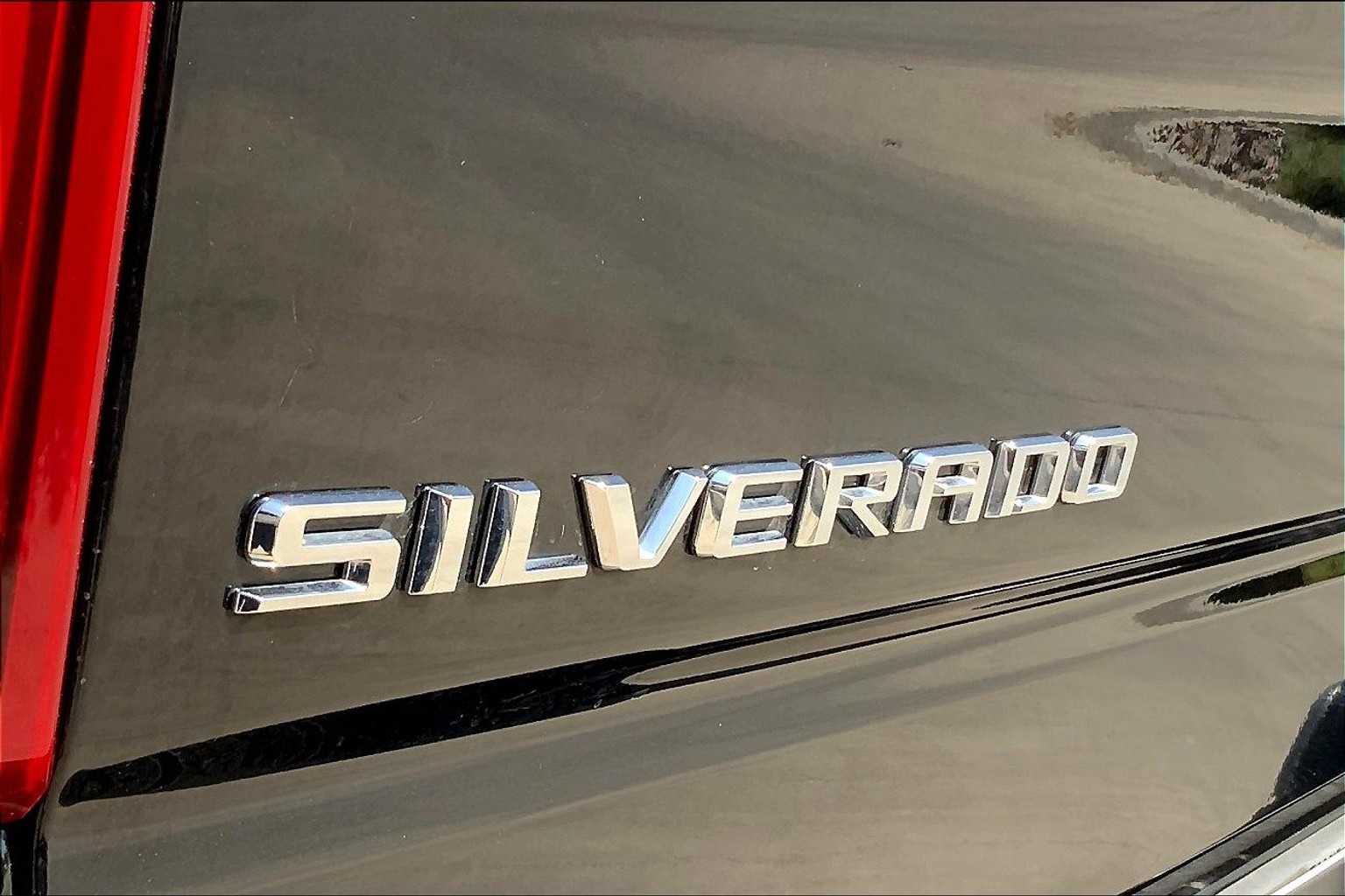 2024 Chevrolet Silverado 1500 High Country photo 41