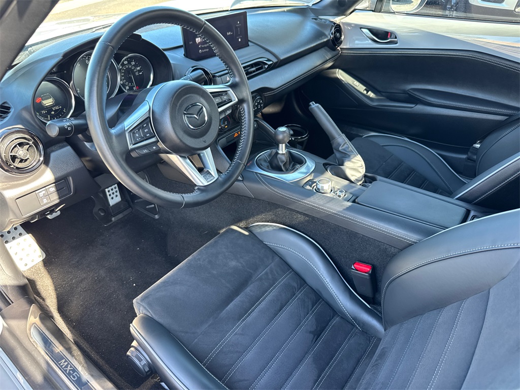 2024 Mazda MX-5 Miata Miata photo 17