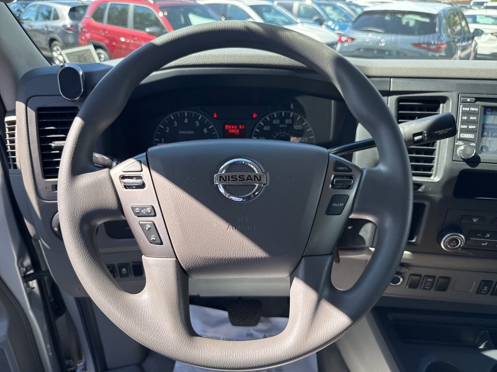 2018 Nissan NV3500 photo 10