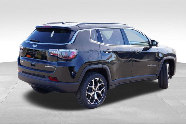 2026 Jeep Compass Limited photo 3