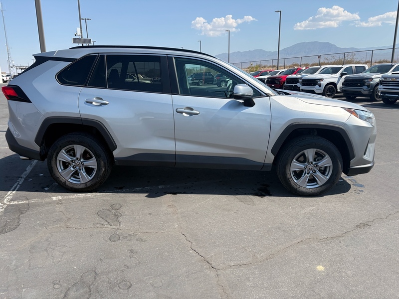 Used 2022 Toyota RAV4 XLE with VIN 2T3W1RFV5NW193022 for sale in Northfield, Minnesota