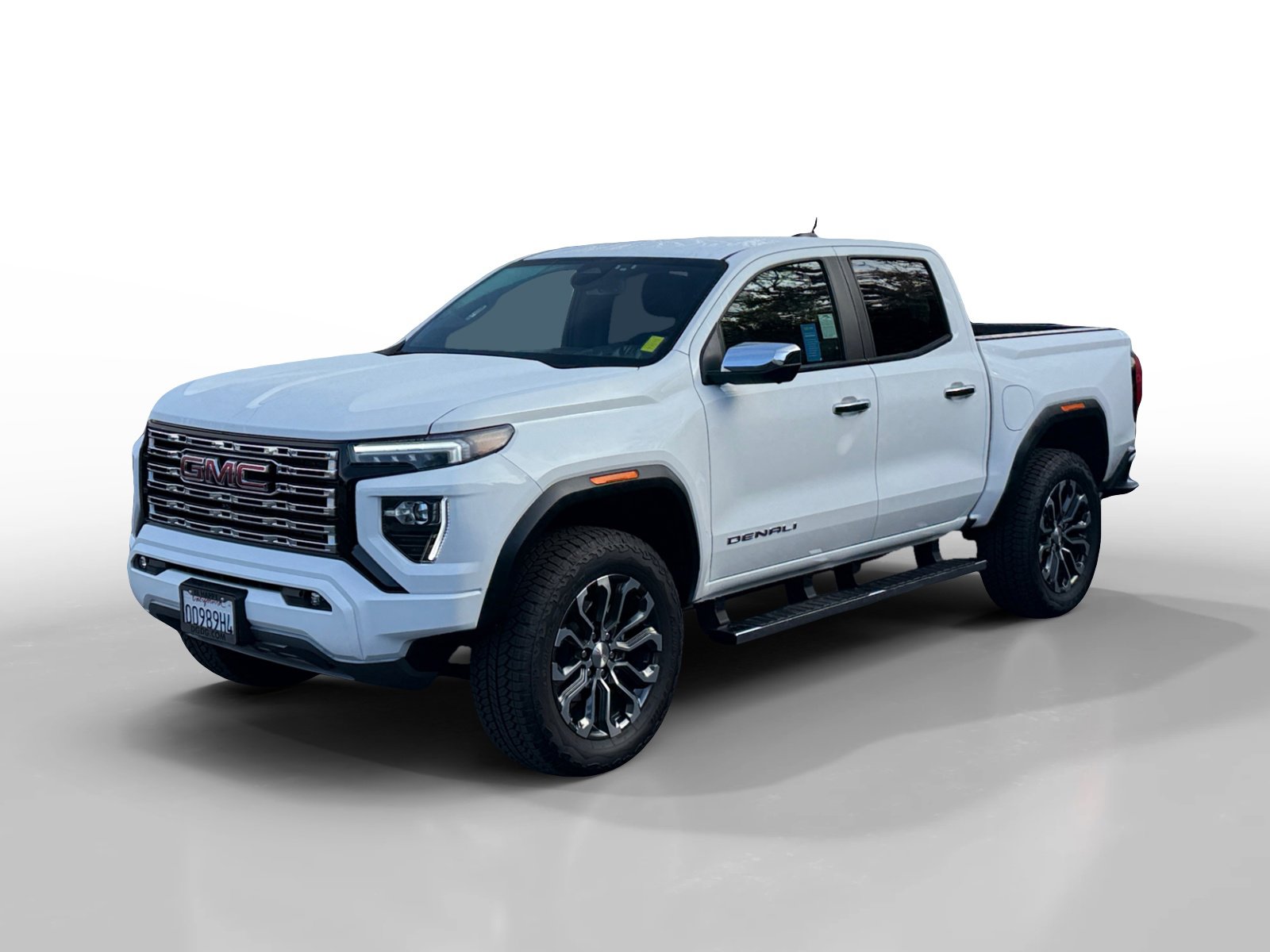 2026 GMC Canyon Denali's photo