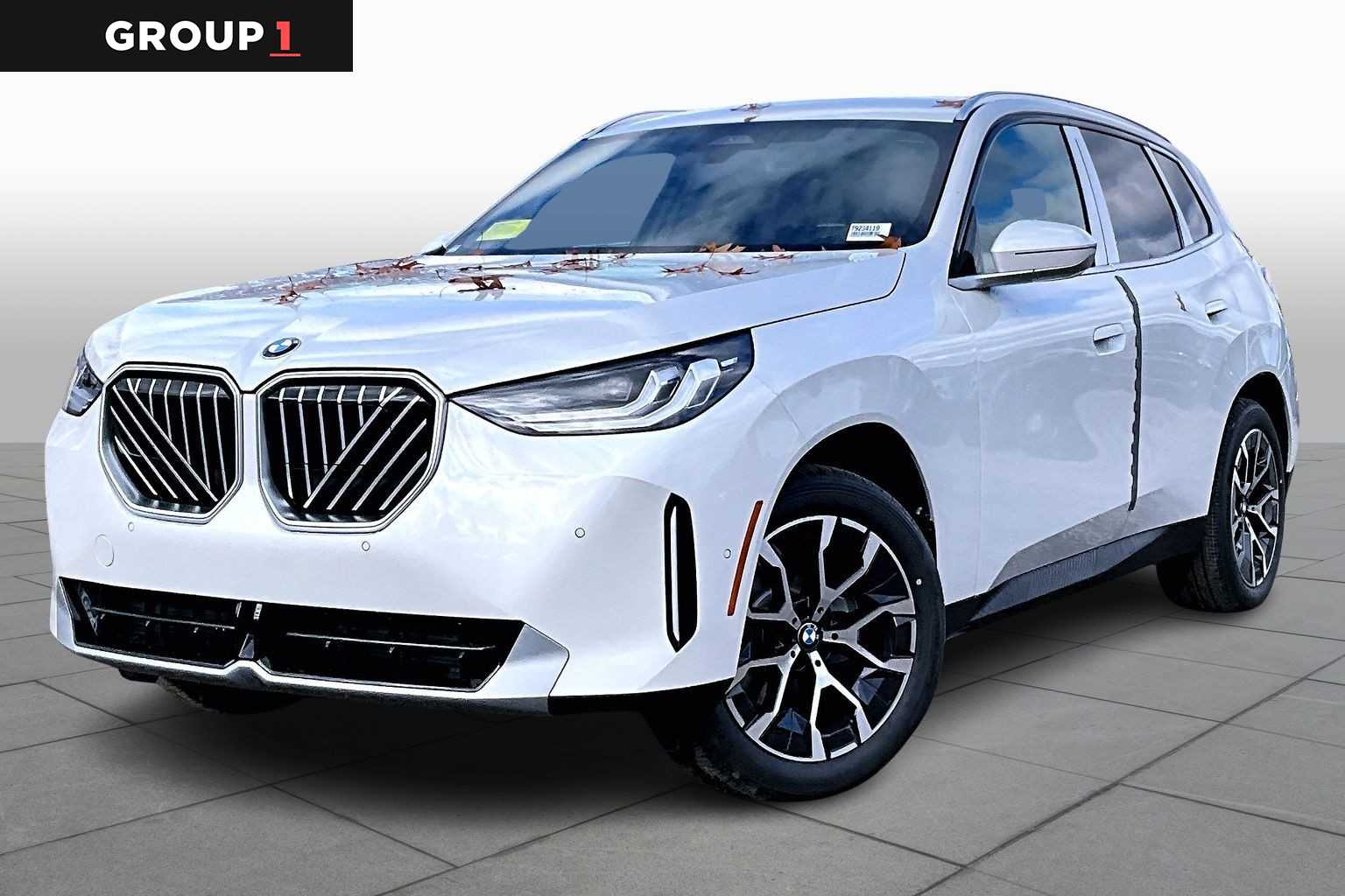 2026 BMW X3 30's photo