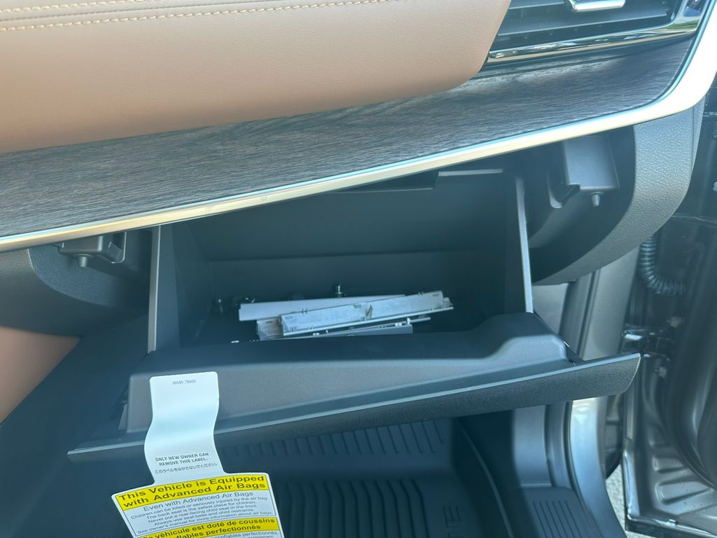 2026 Nissan Rogue Platinum photo 27