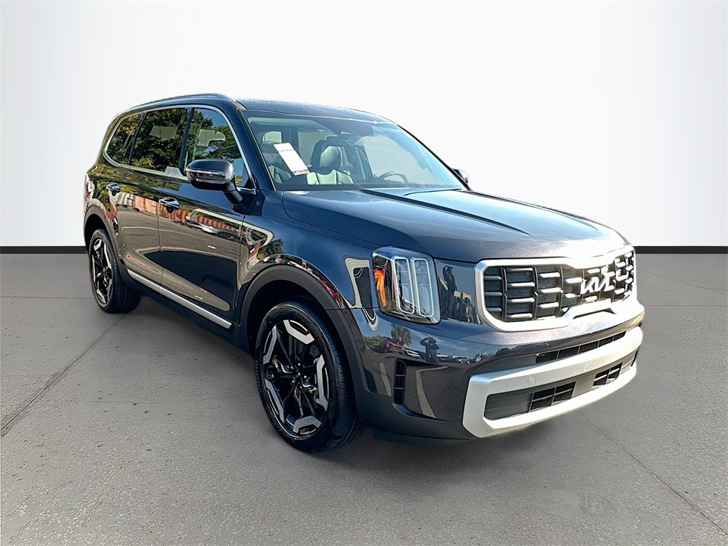 2025 Kia Telluride S's photo