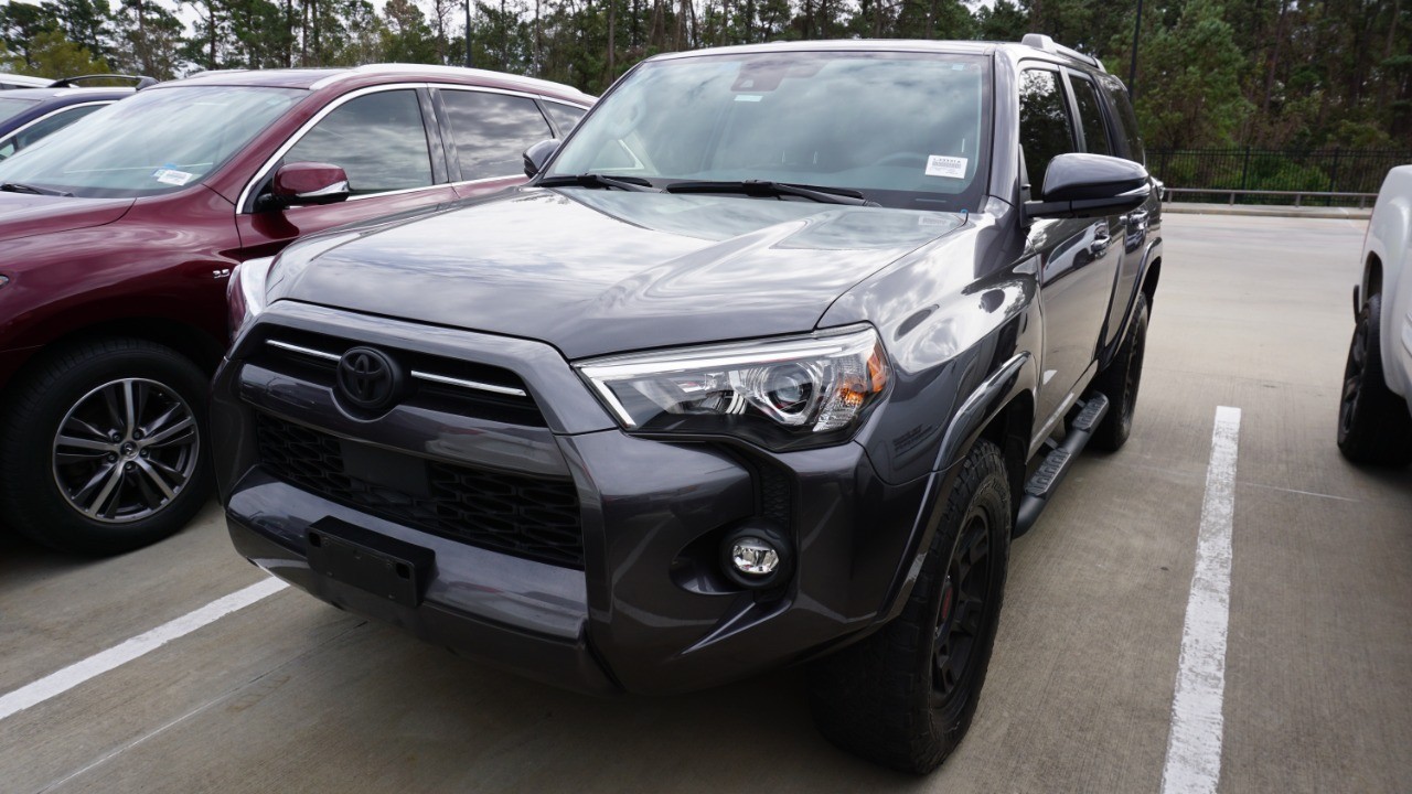 2023 Toyota 4Runner SR5 Premium's photo
