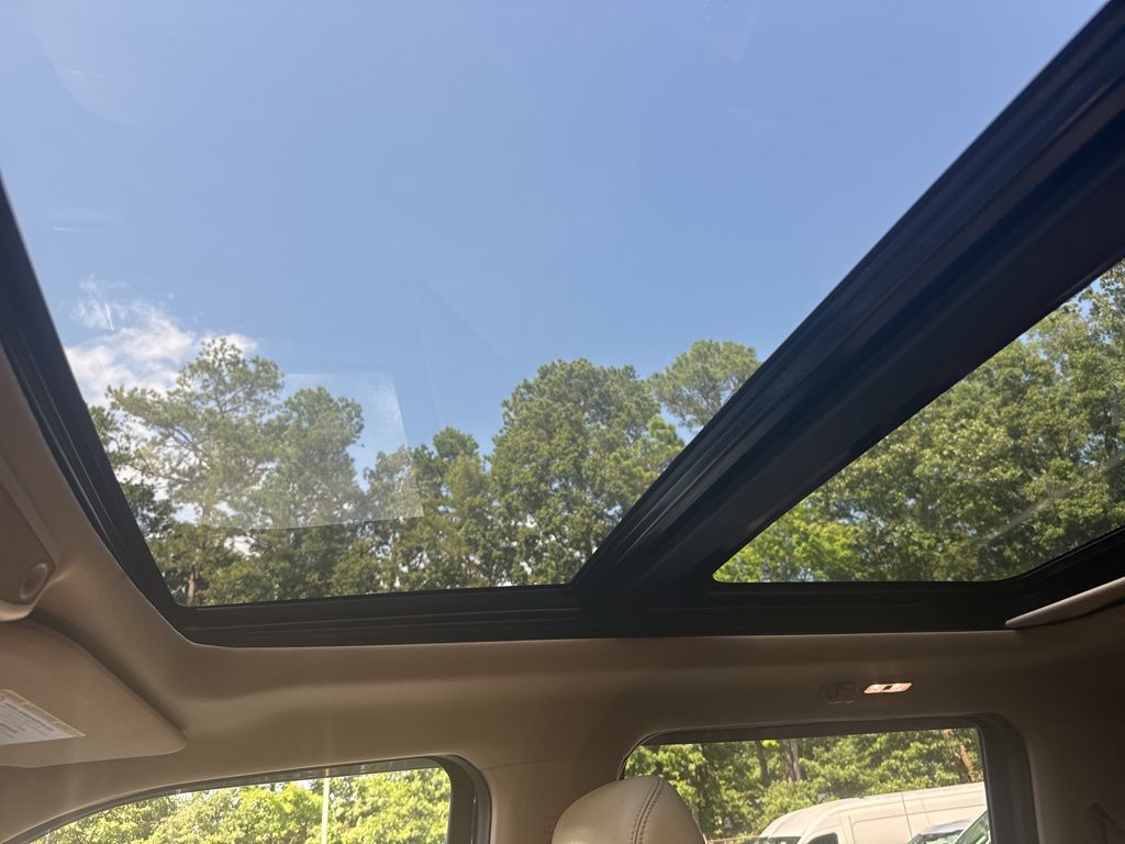2019 Ford F-250 Lariat photo 19