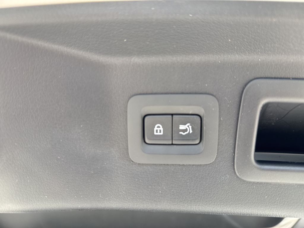 2024 Mazda CX-90 3.3 Turbo Preferred photo 24